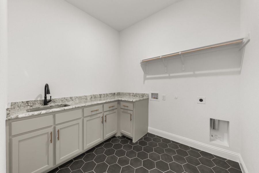 Furnished interior view inside a new home in The Meadows, Gunter (Image 16). Furnished interior view inside a new home in The Meadows, Gunter (Image 16).