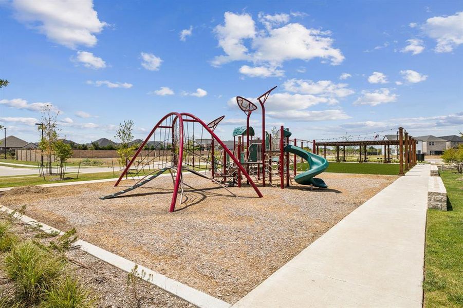 The kiddos will have tons of fun spending time in this great play area!