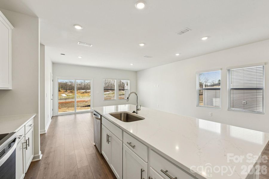 Photo is not of the actual home, but is an inspirational photo of builder’s model home and may depict options, furnishings, and/or decorator features that are not included Photo is not of the actual home, but is an inspirational photo of builder’s model home and may depict options, furnishings, and/or decorator features that are not included
