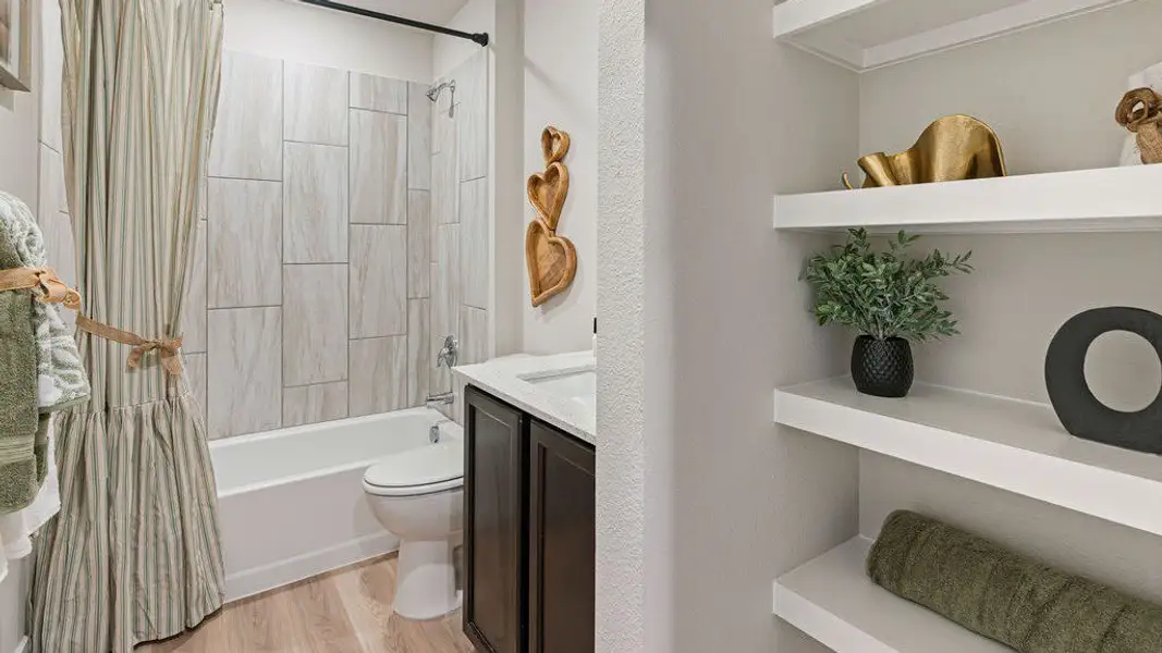 Furnished interior view inside a new home in London Towne, Corpus Christi (Image 14).