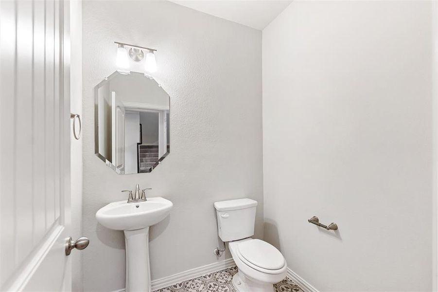 Furnished interior view inside a new home in Northstar, Haslet (Image 7).