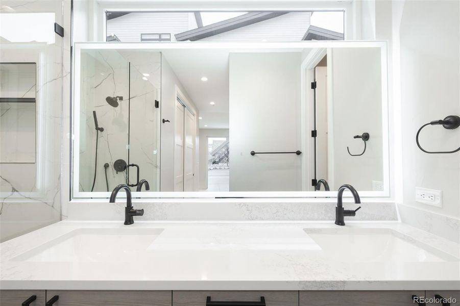 Image 40 of a home in .