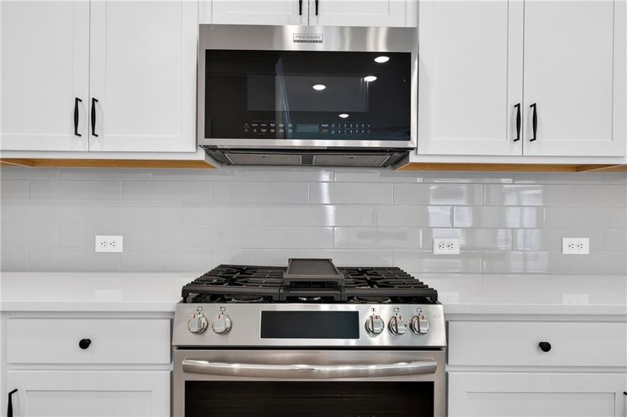 Close-up of interior finishes inside a home in Marble Tree, Ball Ground (Image 14).