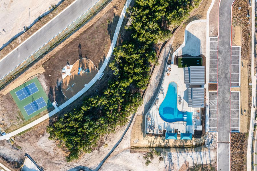 Community amenities in Heritage, Dripping Springs (Image 11).