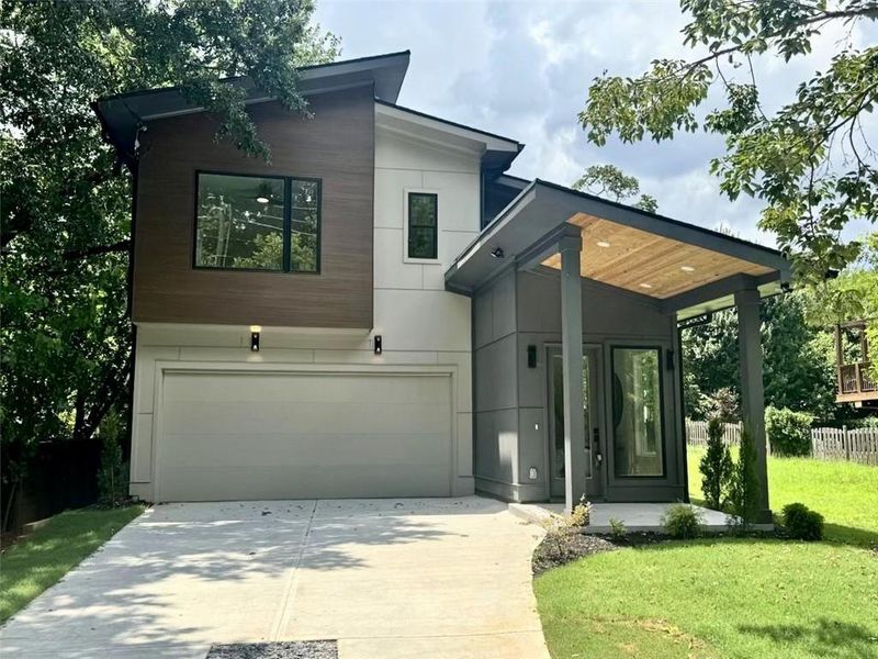 Front exterior of a new home in , Atlanta, GA, highlighting curb appeal (Image 1). Front exterior of a new home in , Atlanta, GA, highlighting curb appeal (Image 1).