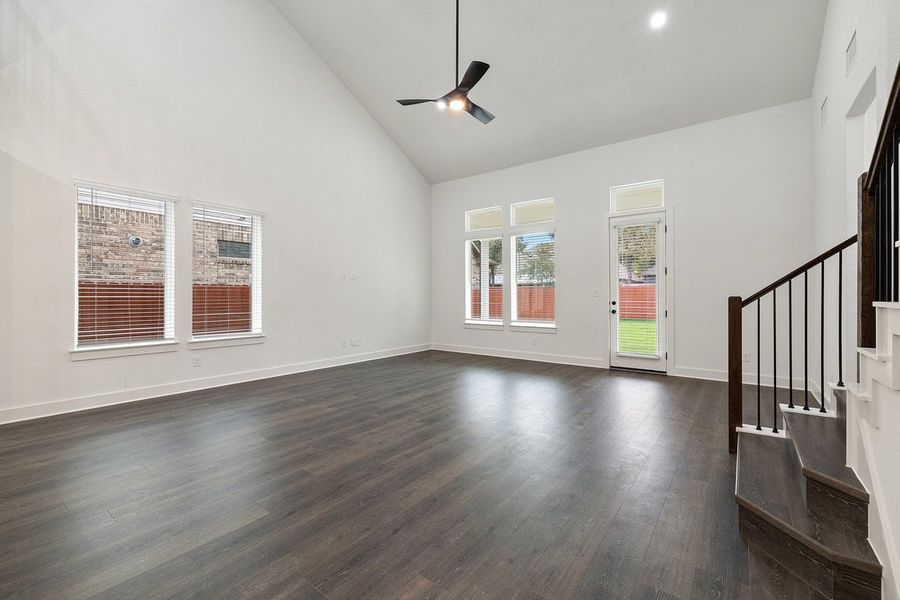 Spacious, unfurnished interior of a new home in Sauls Ranch, Round Rock (Image 19).