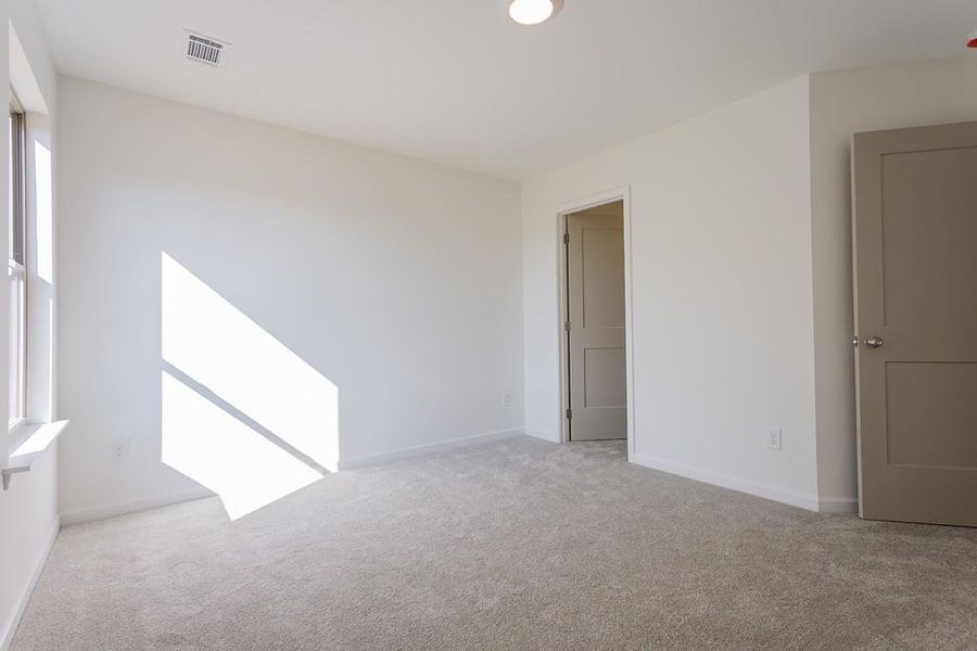 Spacious, unfurnished interior of a new home in , Buford (Image 37). Spacious, unfurnished interior of a new home in , Buford (Image 37).