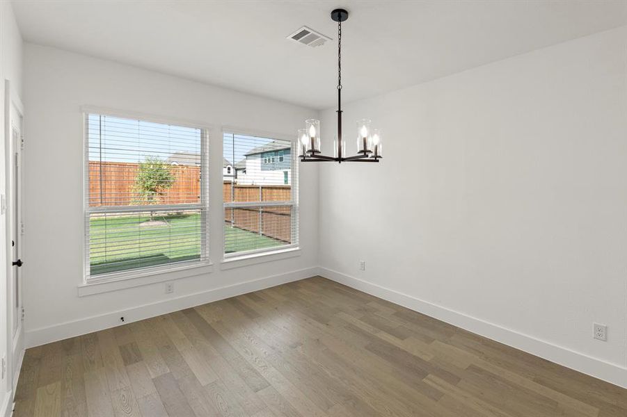 12. 5701 Burford - Dining