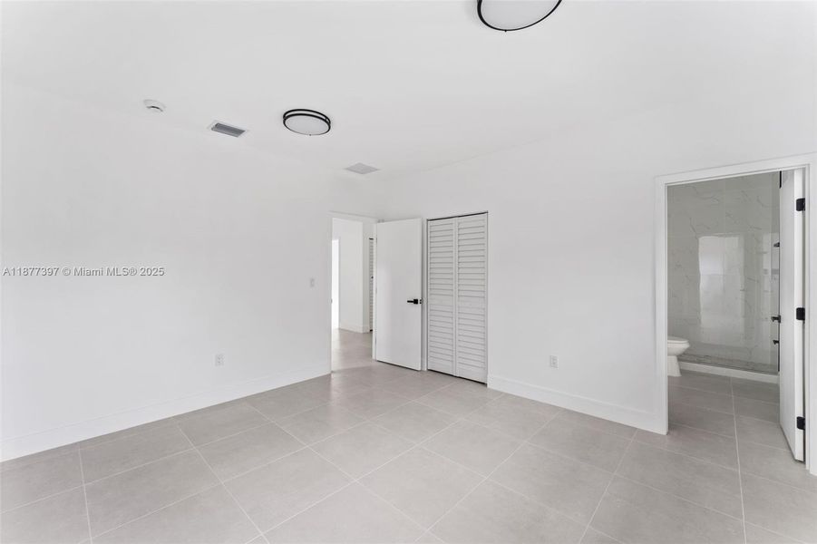 Spacious, unfurnished interior of a new home in , Miami (Image 9). Spacious, unfurnished interior of a new home in , Miami (Image 9).