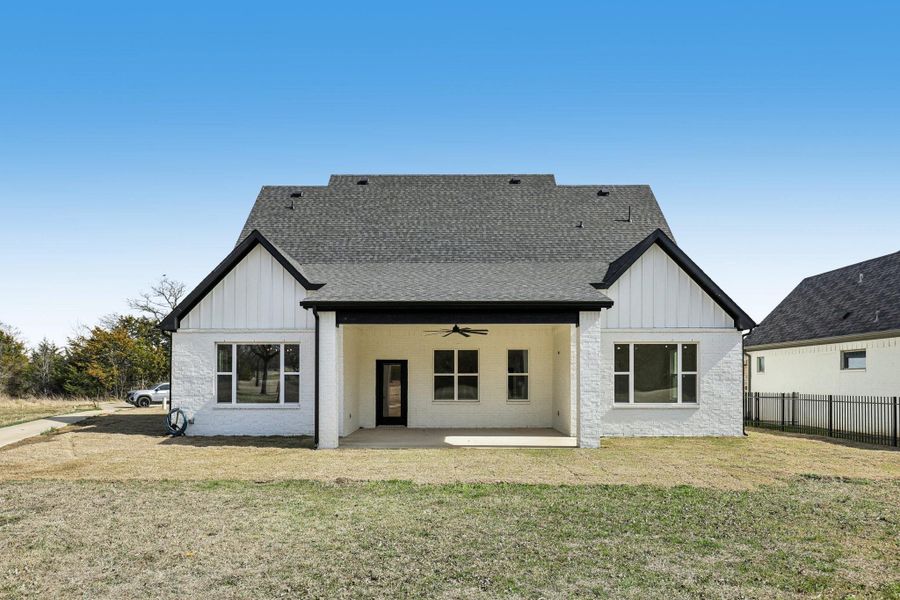 Exterior details and patio area of a home in , Pottsboro (Image 24).