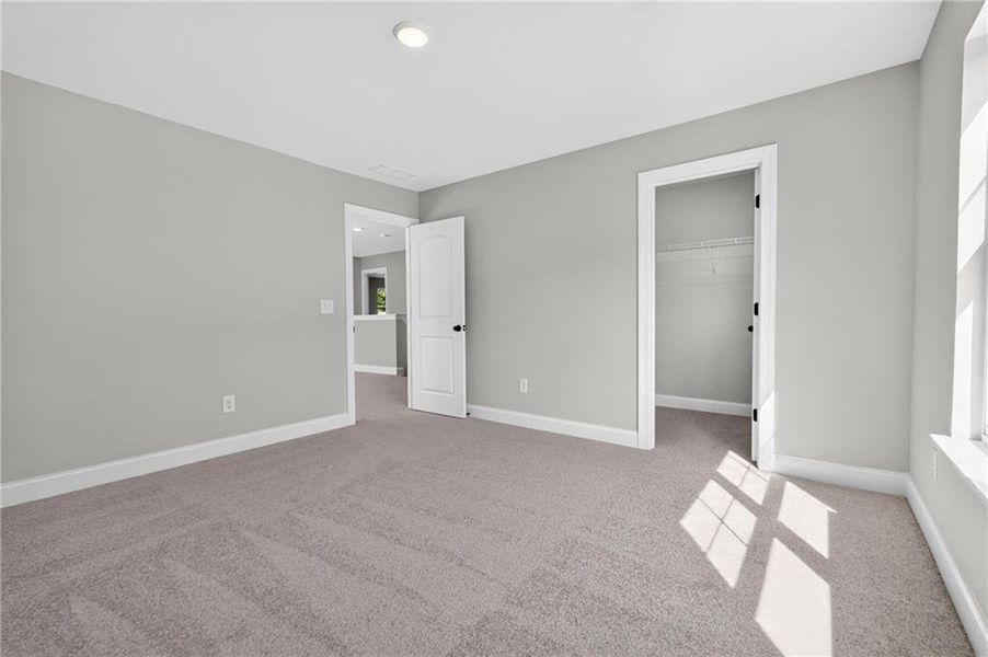Spacious, unfurnished interior of a new home in , Loganville (Image 56).