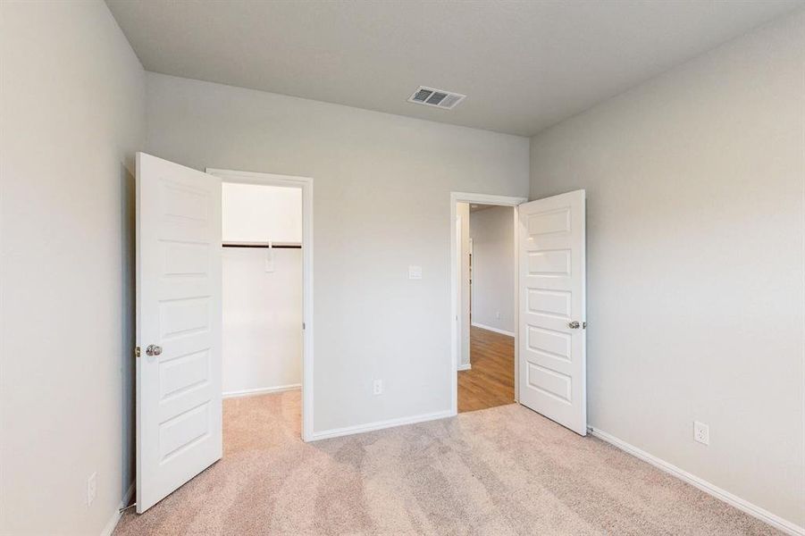 Spacious, unfurnished interior of a new home in Mobberly Farms, Pilot Point (Image 18). Spacious, unfurnished interior of a new home in Mobberly Farms, Pilot Point (Image 18).