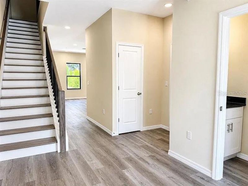 Spacious, unfurnished interior of a new home in , Tampa (Image 22). Spacious, unfurnished interior of a new home in , Tampa (Image 22).