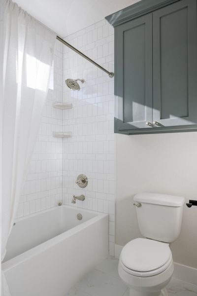 Representative furnished interior of a home built from the The Ellen II by Reece Homes in Greens Prairie Reserve, College Station (Image 33). Representative furnished interior of a home built from the The Ellen II by Reece Homes in Greens Prairie Reserve, College Station (Image 33).