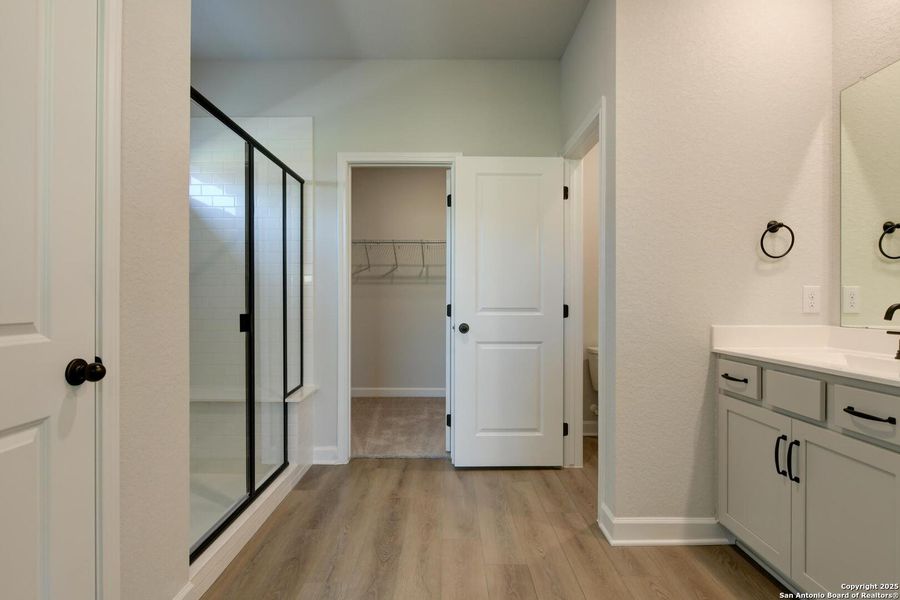 Image 31 of a home in Arcadia Ridge. Image 31 of a home in Arcadia Ridge.