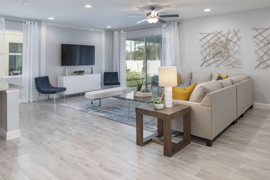 Representative furnished interior of a home built from the Miles by Risewell Homes in Harrell Oaks, Orlando (Image 13).