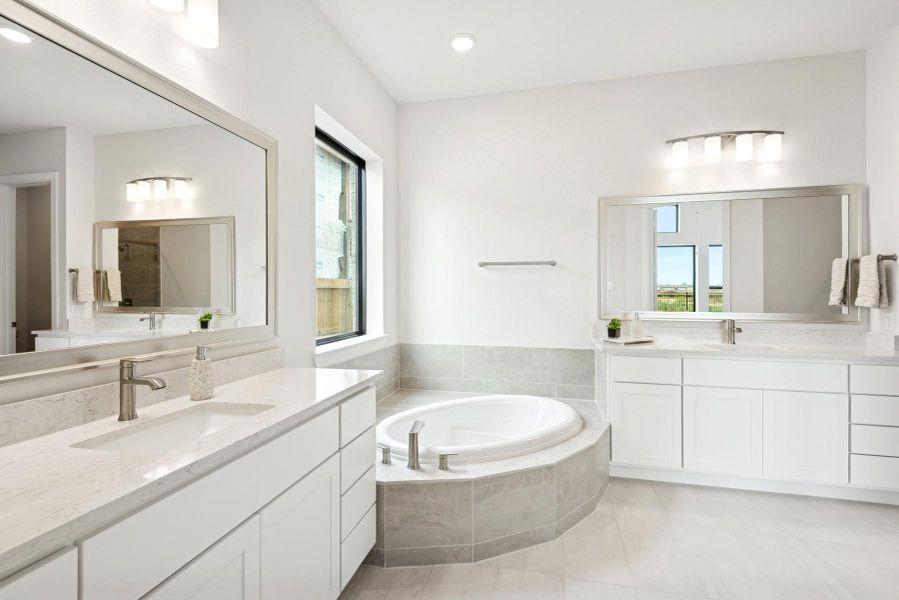 Furnished interior view inside a new home in Jordan Ranch 70' Homesites, Fulshear (Image 2). Furnished interior view inside a new home in Jordan Ranch 70' Homesites, Fulshear (Image 2).