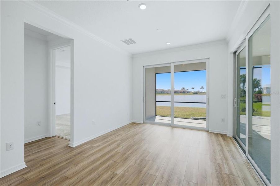 Spacious, unfurnished interior of a new home in , Parrish (Image 14).