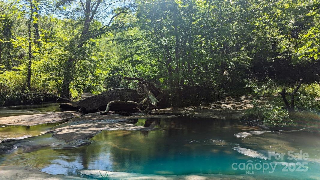 Riverbend Community Amenities. Lakeside common area Riverbend Community Amenities. Lakeside common area