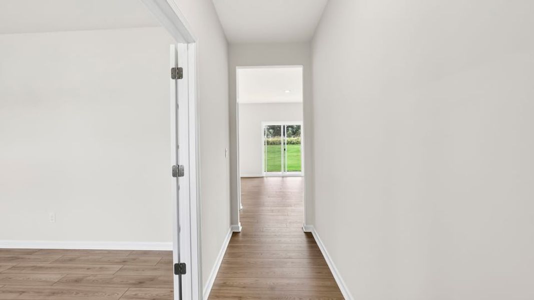 Spacious, unfurnished interior of a new home in Durbin Meadows Traditions, Fountain Inn (Image 17).