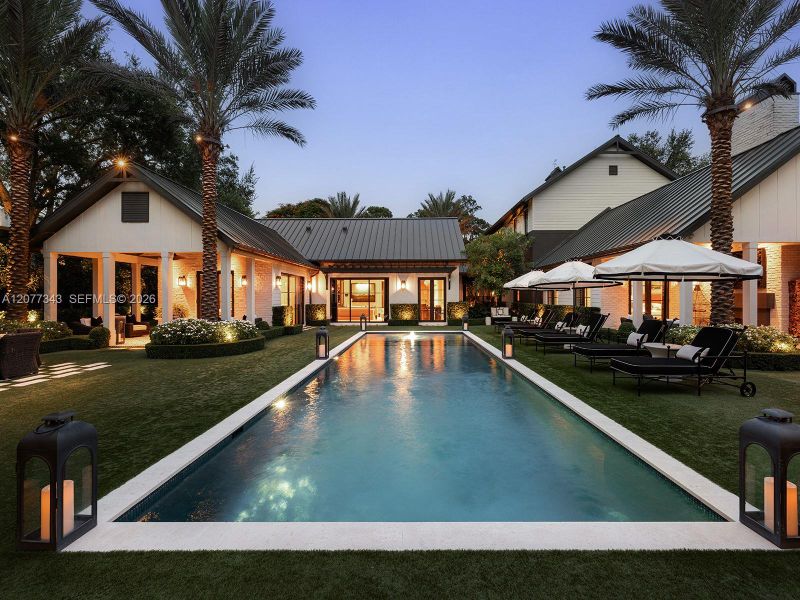 Community amenities in , Miami (Image 25). Community amenities in , Miami (Image 25).
