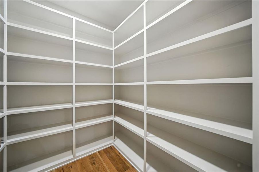 Image 91 of a home in .