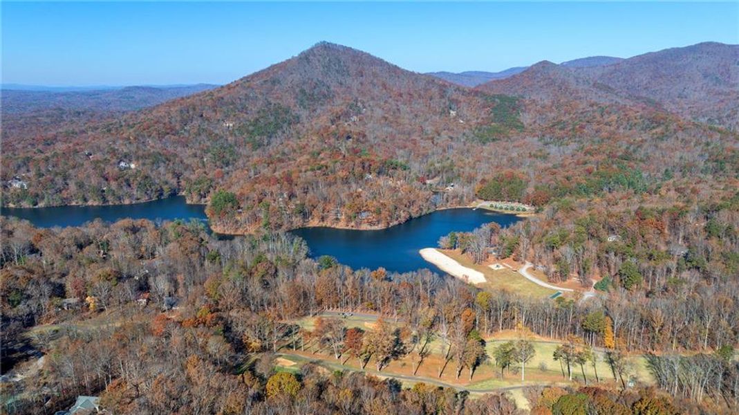 Natural landscape and outdoor views near in Jasper (Image 12). Natural landscape and outdoor views near in Jasper (Image 12).