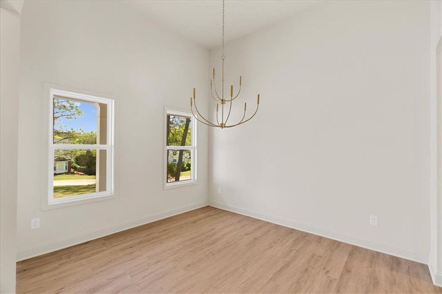 Spacious, unfurnished interior of a new home in , Calhoun (Image 8).