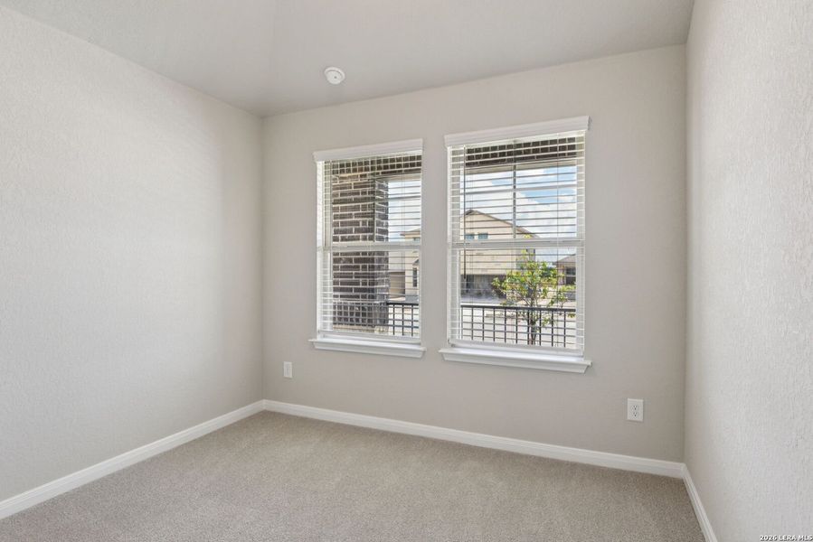 Spacious, unfurnished interior of a new home in Sagebrooke - Premier Series, San Antonio (Image 27).