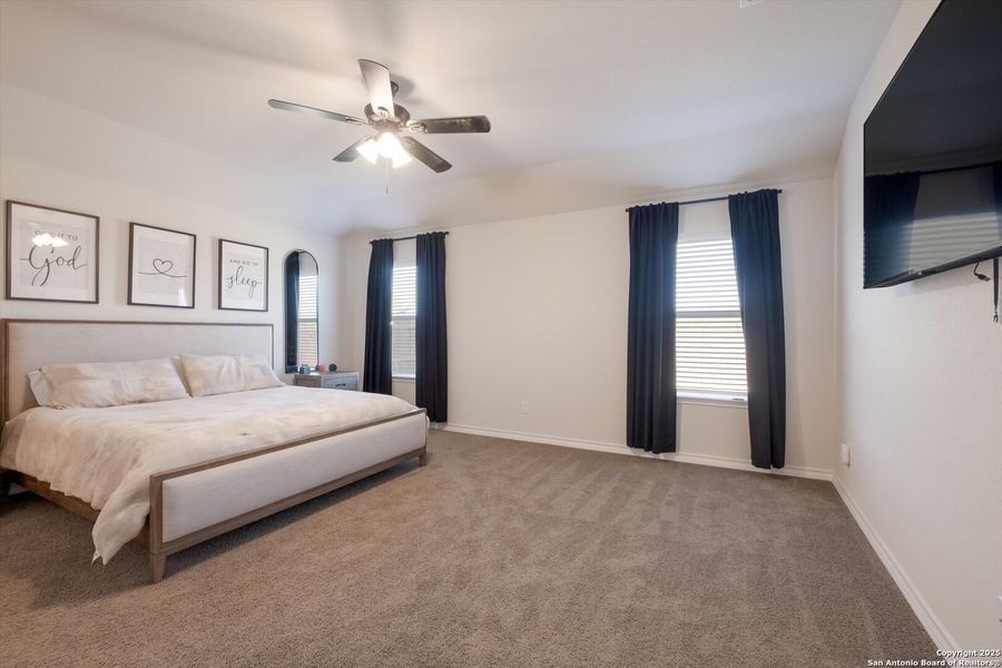 Furnished interior view inside a new home in Avenida, Converse (Image 12). Furnished interior view inside a new home in Avenida, Converse (Image 12).