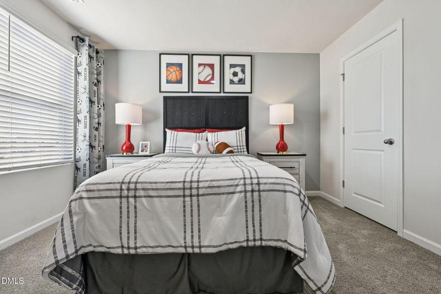 32-web-or-mls-Raleigh - River Glen - 74