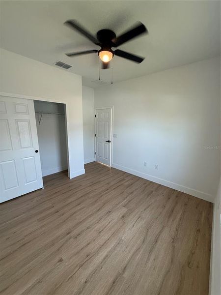 Spacious, unfurnished interior of a new home in , Ocala (Image 42).