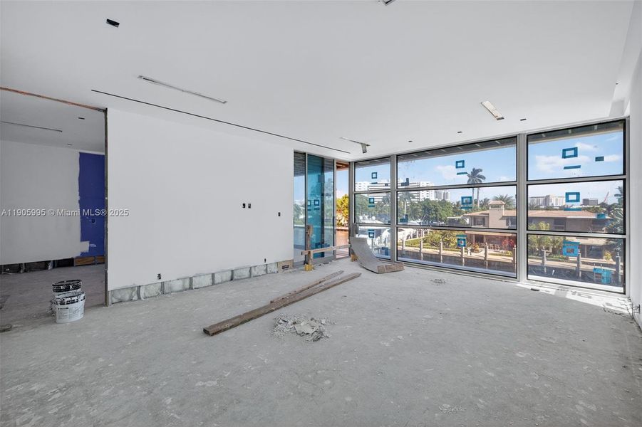 Actual photo as of Oct 31, 2025