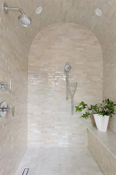 Details with tiled shower