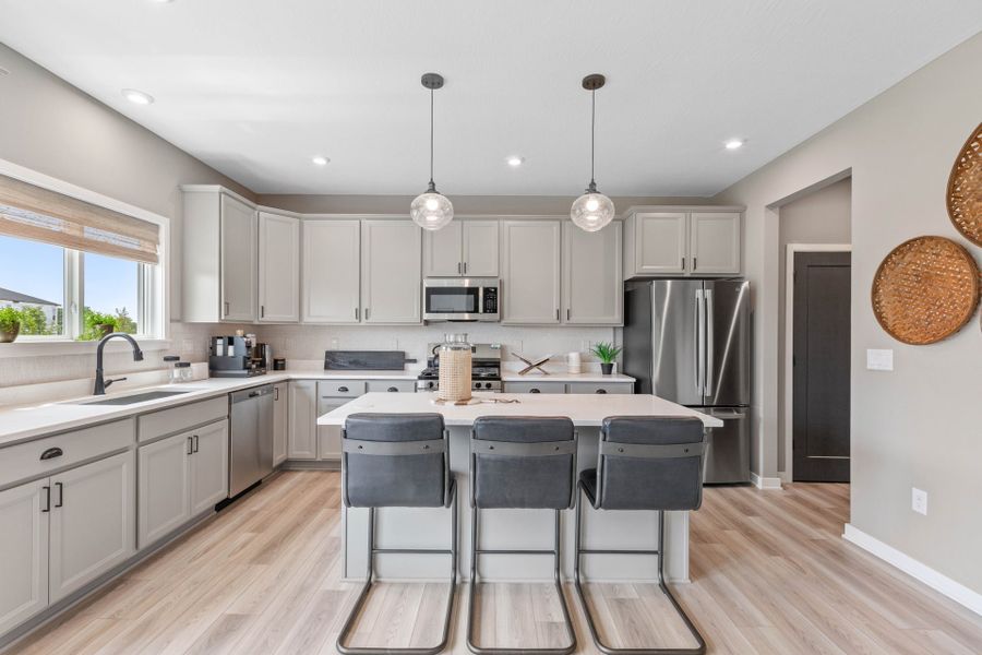 Representative furnished interior of a home built from the Breckenridge by Fischer Homes in Sage Woods, Dallas (Image 17).