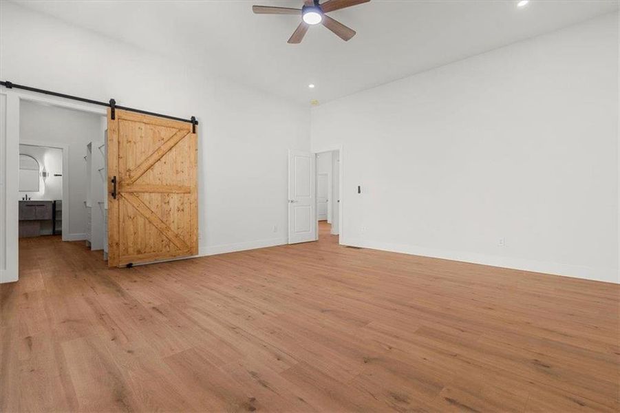 Spacious, unfurnished interior of a new home in , Atlanta (Image 13). Spacious, unfurnished interior of a new home in , Atlanta (Image 13).