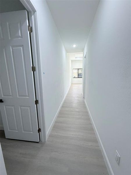 Spacious, unfurnished interior of a new home in , Port Charlotte (Image 26).