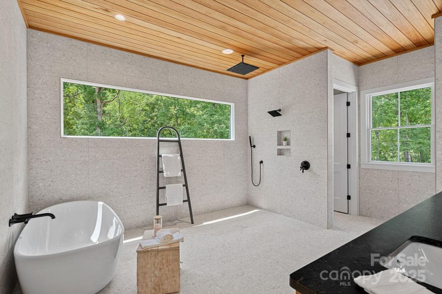 This primary bathroom is EVERYTHING!