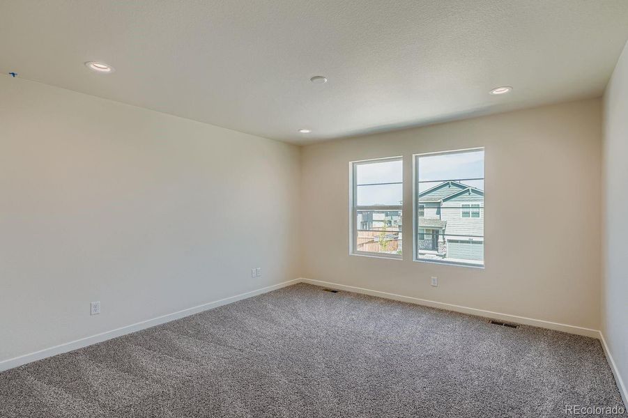 Spacious, unfurnished interior of a new home in Buffalo Highlands – Commerce City, Commerce City (Image 21).