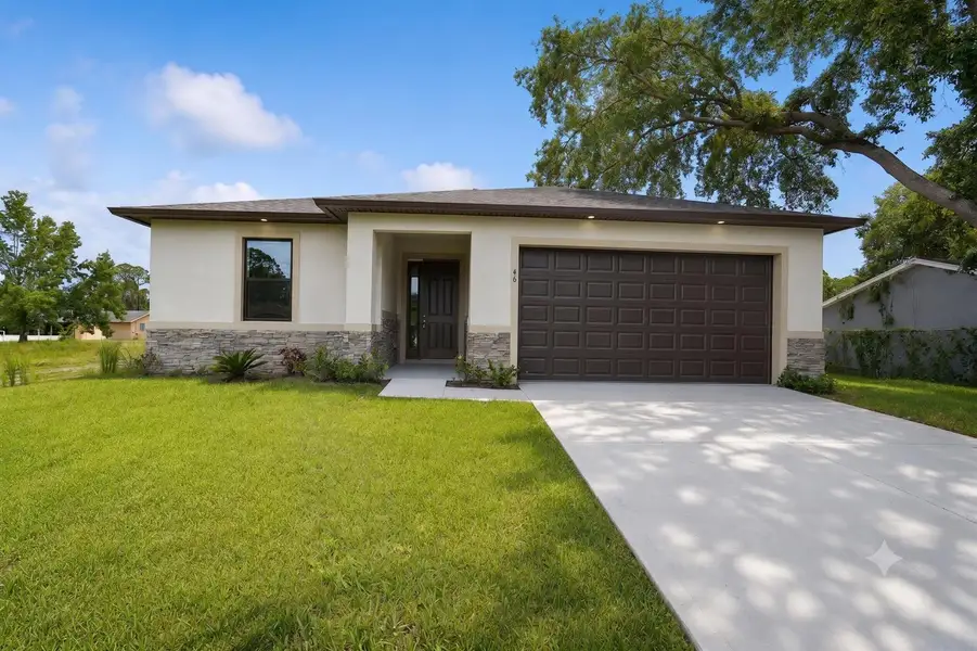 1- House Front 1- House Front