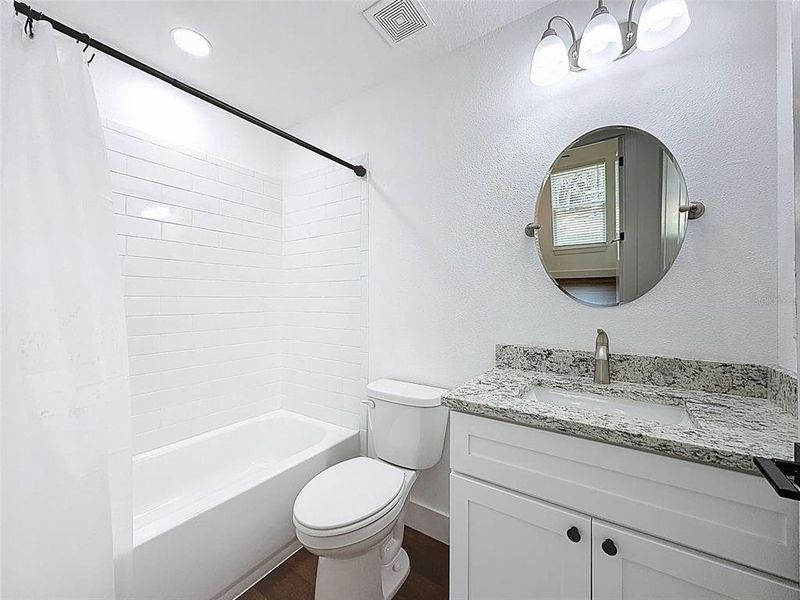 Furnished interior view inside a new home in , Weeki Wachee (Image 12).