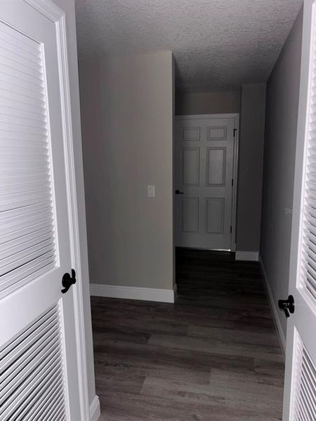 Spacious, unfurnished interior of a new home in , Dunnellon (Image 21).