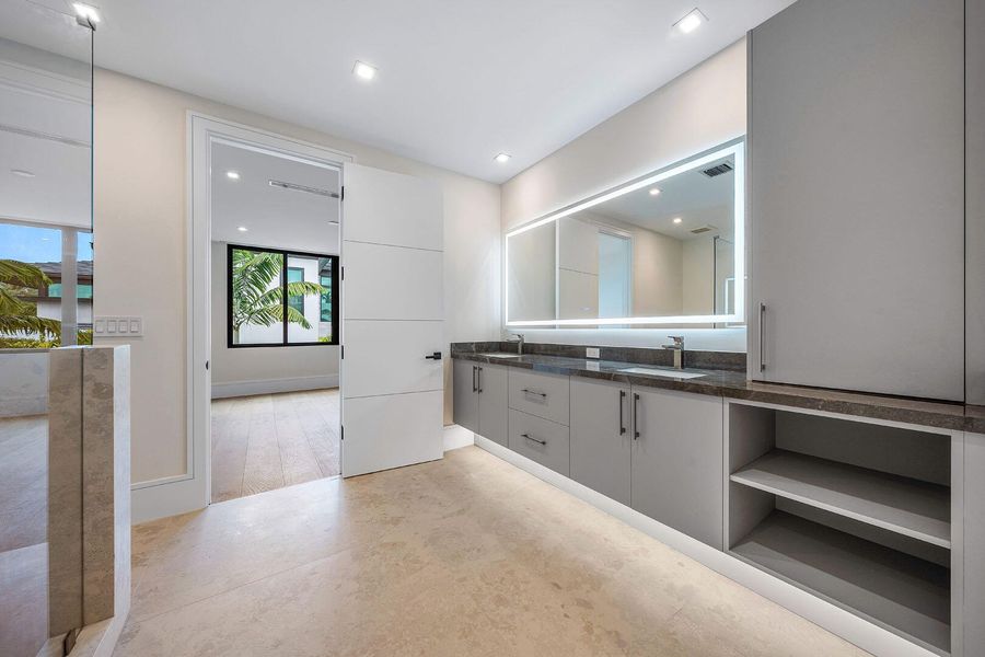 191_Coconut_Palm_Road_74