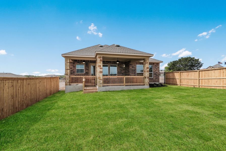 Representative exterior details of a home built from the The Prescott by David Weekley Homes in Davis Ranch 50', San Antonio (Image 3).