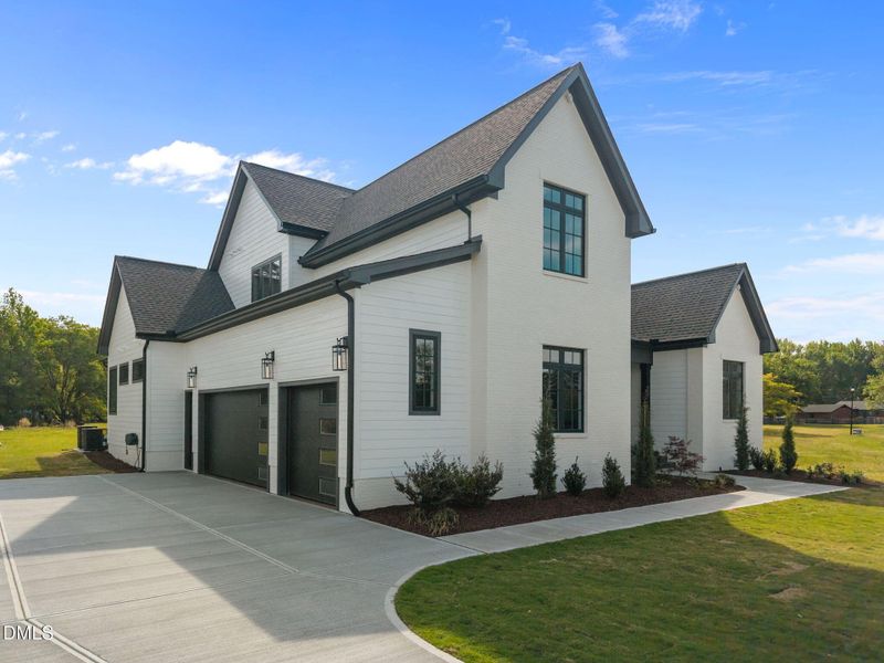 6-web-or-mls-DJI_20260413100822_0458_D