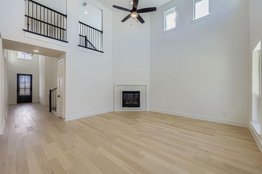 Spacious, unfurnished interior of a new home in BridgeWater 60s, Midlothian (Image 25).