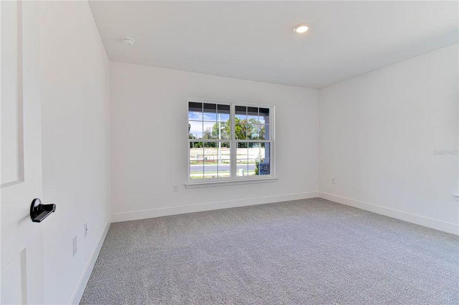 Spacious, unfurnished interior of a new home in Briarwood, Alachua (Image 23).
