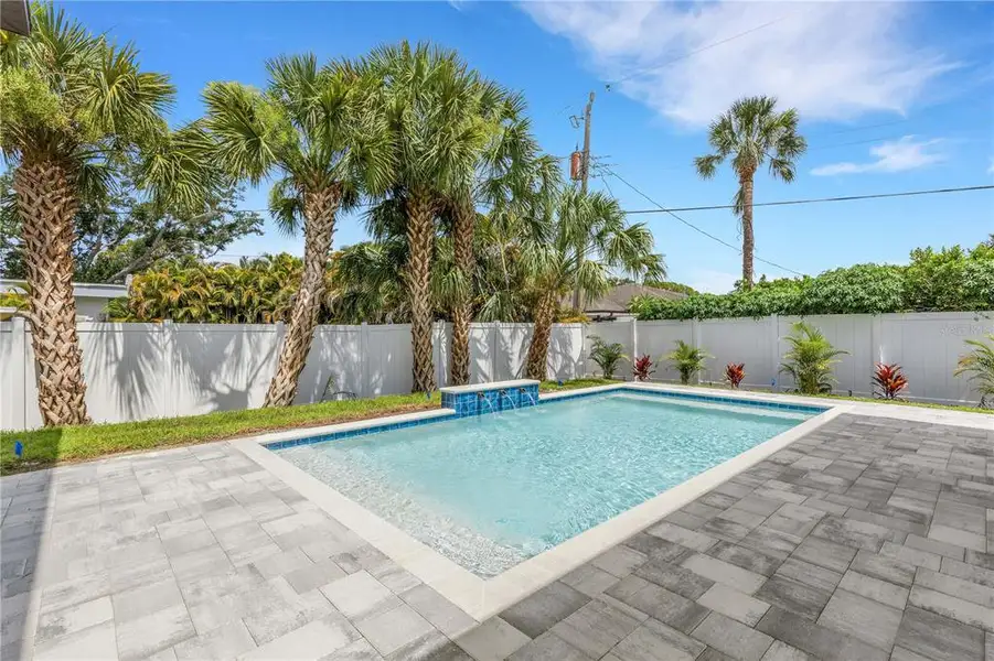 Community amenities in , Sarasota (Image 25). Community amenities in , Sarasota (Image 25).