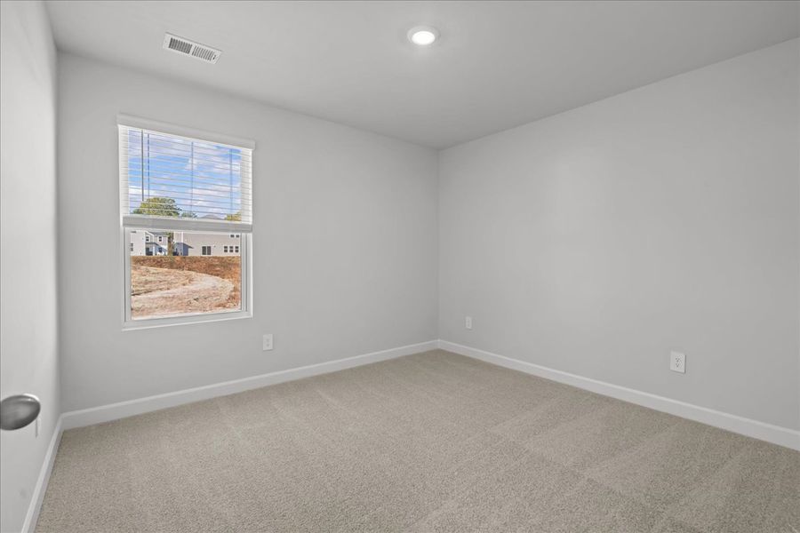 Spacious, unfurnished interior of a new home in Brayfield Manor - Signature Collection, Wellford (Image 26).