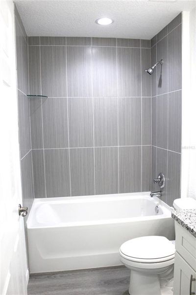 Furnished interior view inside a new home in , Ocklawaha (Image 11).